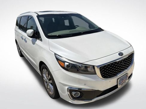 Used 2016 Kia Sedona SX Limited FWD image 2
