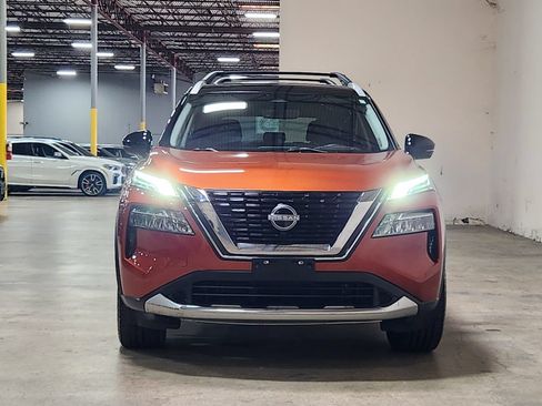 Used 2023 Nissan Rogue Platinum w/ Platinum Premium Package AWD/4WD image 2