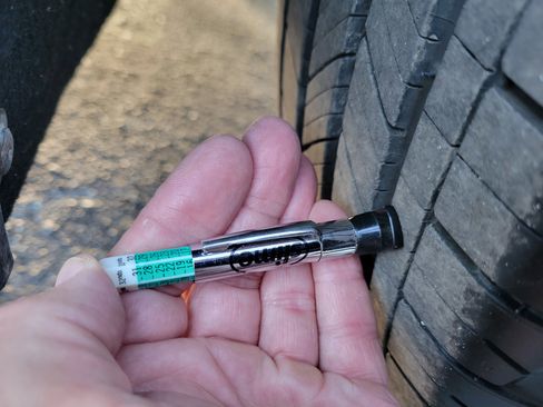 Certified 2019 Chevrolet Equinox LT image 41