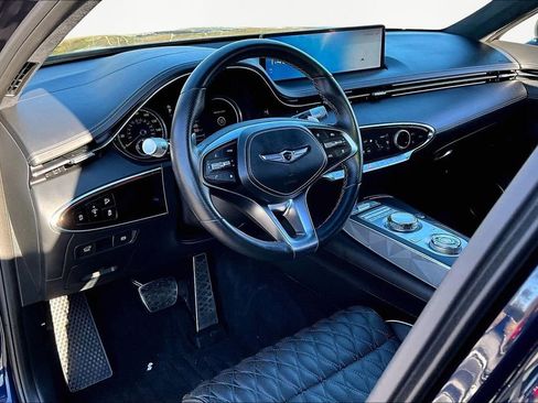 Used 2023 Genesis GV70 3.5T Sport w/ Sport Advanced Package image 14