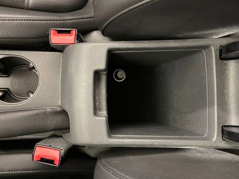 Used 2016 Volkswagen Jetta SEL FWD image 25