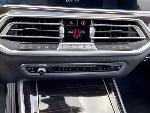 Used 2019 BMW X5 xDrive40i w/ Premium Package 2 image 33