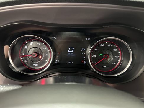 Used 2023 Dodge Charger SXT image 7