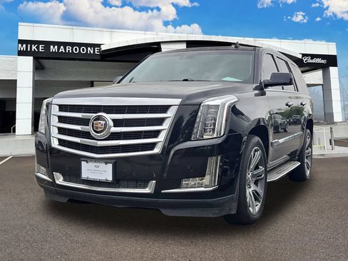 Used 2015 Cadillac Escalade Luxury AWD/4WD image 1