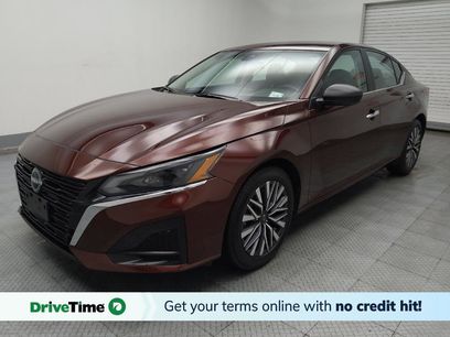 Used 2024 Nissan Altima 2.5 SV