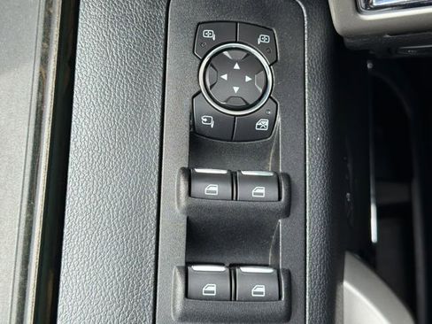 Used 2016 Ford F150 Lariat AWD/4WD image 11