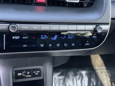 Certified 2025 Hyundai Ioniq 5 SEL image 15