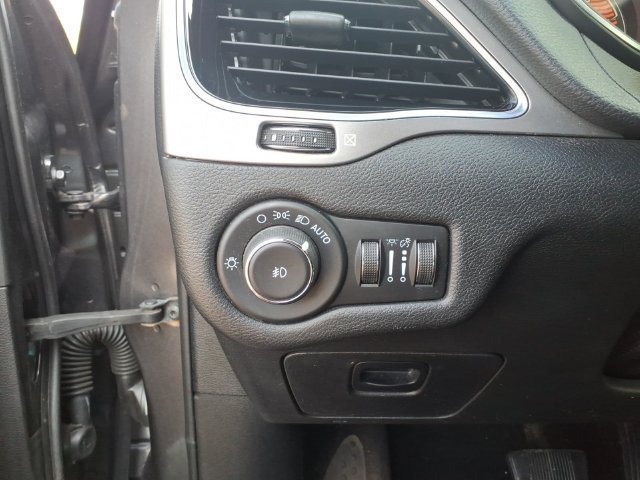 Certified 2021 Jeep Cherokee Latitude Lux 80th Anniv w/ Quick Order Package 2YU 80th AWD/4WD image 16