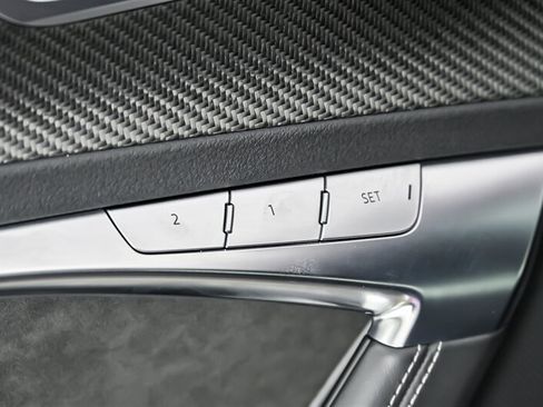 Used 2021 Audi RS 6 AWD/4WD image 14