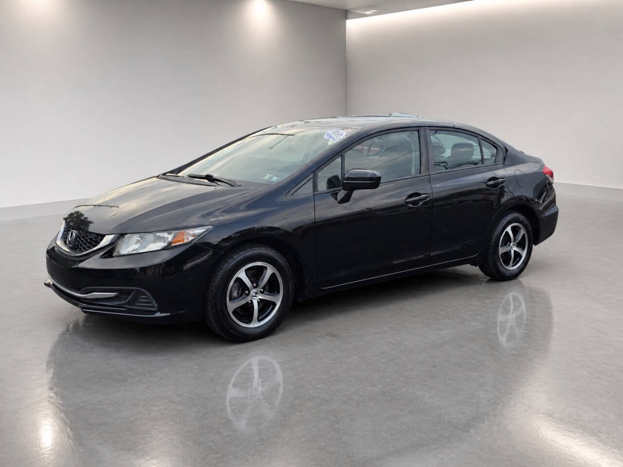 Used 2015 Honda Civic SE image 2