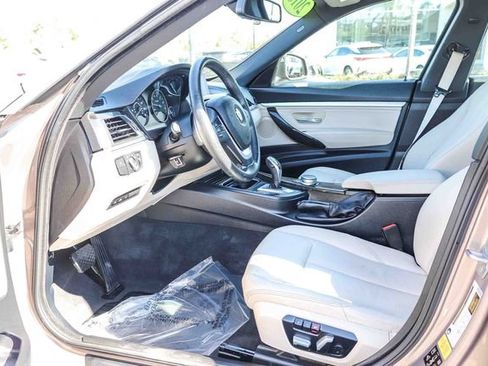 Used 2018 BMW 330i Gran Turismo xDrive AWD/4WD image 21
