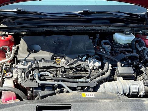 Used 2025 Toyota Camry LE FWD image 10