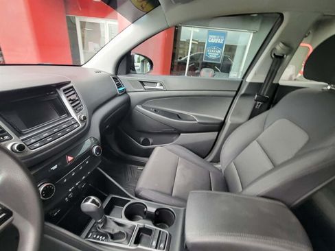 Used 2017 Hyundai Tucson SE w/ SE Popular Package 02 FWD image 19