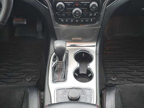 Used 2017 Jeep Grand Cherokee Trailhawk w/ Trailhawk Luxury Group image 13