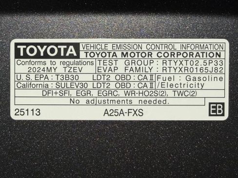 Used 2024 Toyota RAV4 XSE w/ Weather Package AWD/4WD image 24