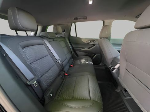 New 2026 Chevrolet Equinox LT w/ Safety and Technology Package image 7