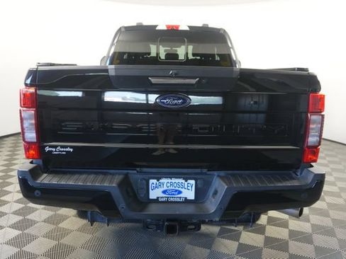 Certified 2022 Ford F350 Lariat AWD/4WD image 4
