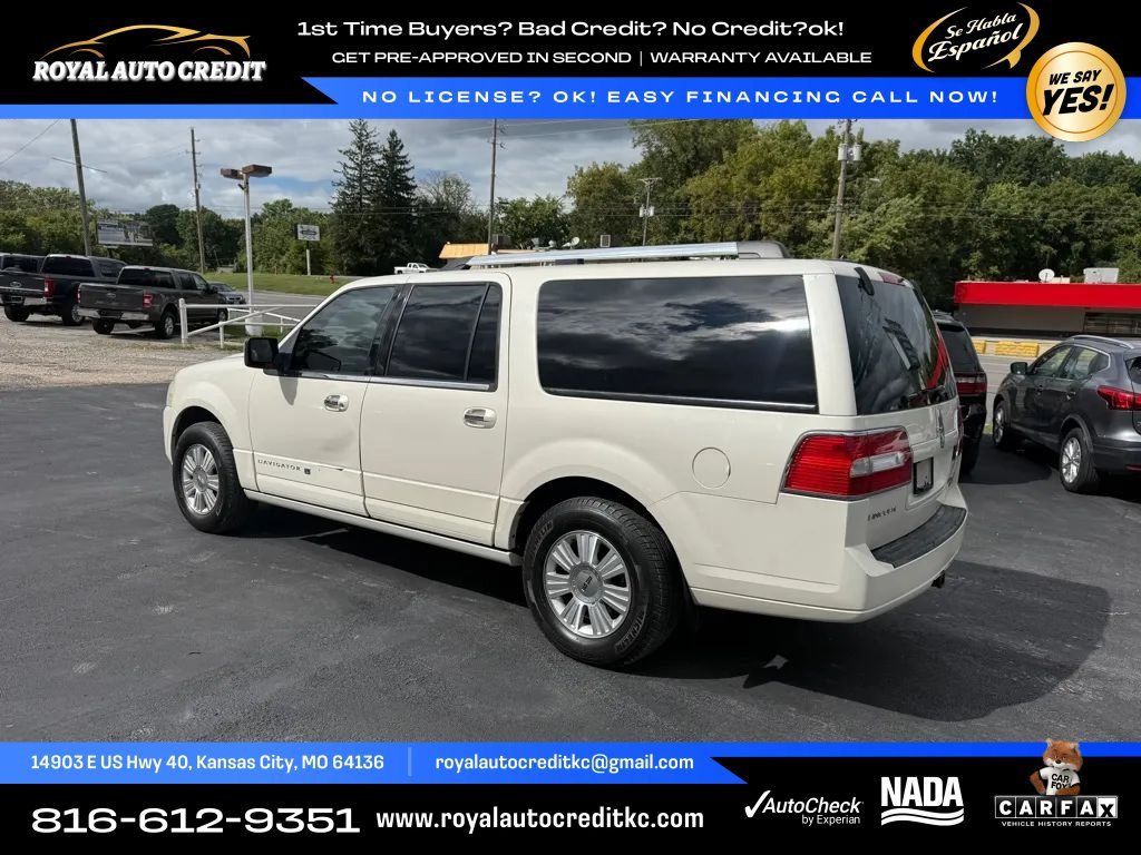 Used 2008 Lincoln Navigator L 4WD image 7