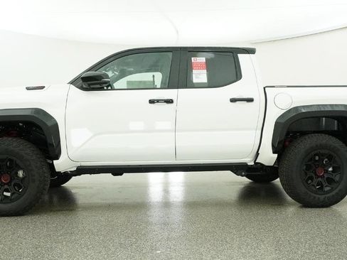 New 2026 Toyota Tacoma TRD Pro AWD/4WD image 40