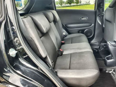 Certified 2021 Honda HR-V Sport image 14