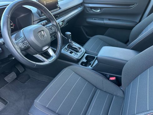 Used 2025 Honda CR-V Sport image 10