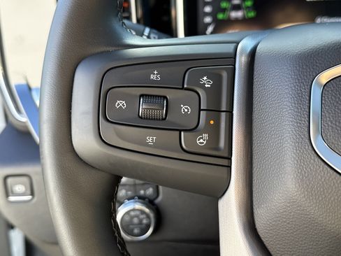 Used 2024 GMC Sierra 2500 SLT w/ SLT Convenience Package image 29