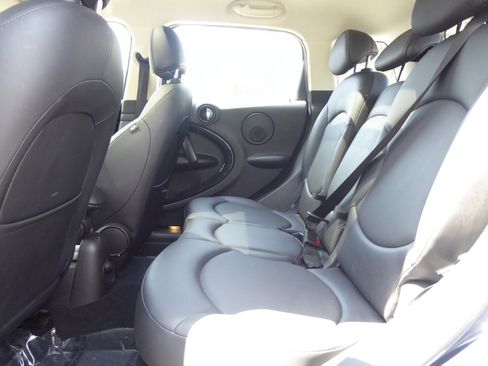 Used 2012 MINI Cooper Countryman S FWD image 17