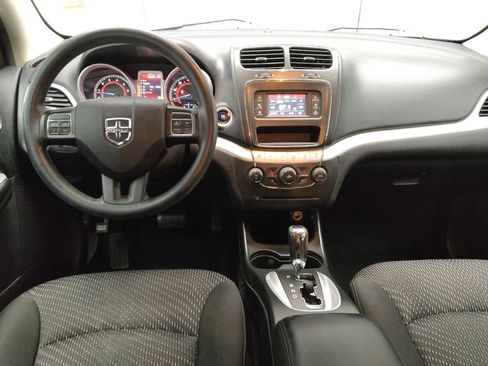 Used 2015 Dodge Journey SXT w/ Flexible Seating Group image 22