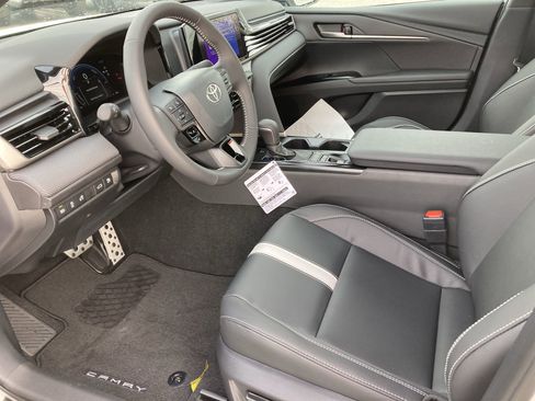 Certified 2026 Toyota Camry SE image 16