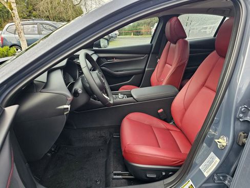 New 2026 MAZDA MAZDA3 Carbon image 21