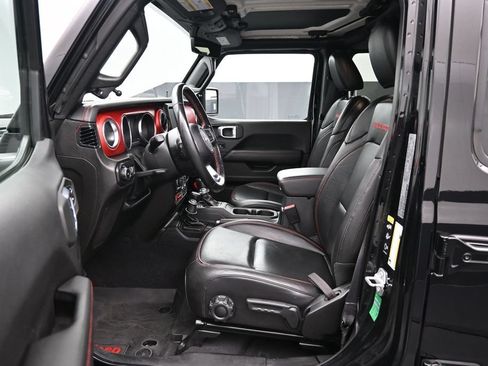 Used 2022 Jeep Wrangler Unlimited Rubicon w/ Steel Bumper Group AWD/4WD image 9