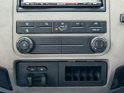 Used 2013 Ford F250 XLT w/ XLT Interior Pkg image 22