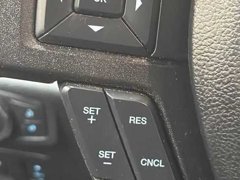 Used 2019 Ford F150 XLT w/ Equipment Group 302A Luxury AWD/4WD image 20