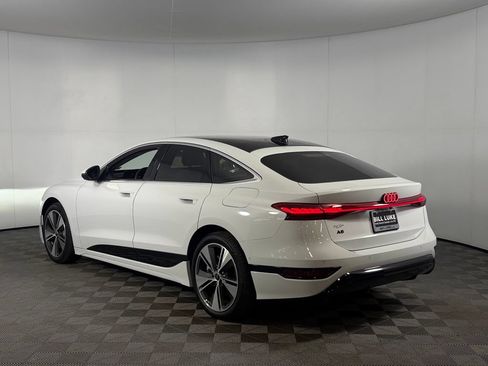 Used 2025 Audi A6 e-tron Premium w/ Convenience Package RWD image 9