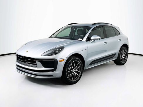 New 2026 Porsche Macan image 1