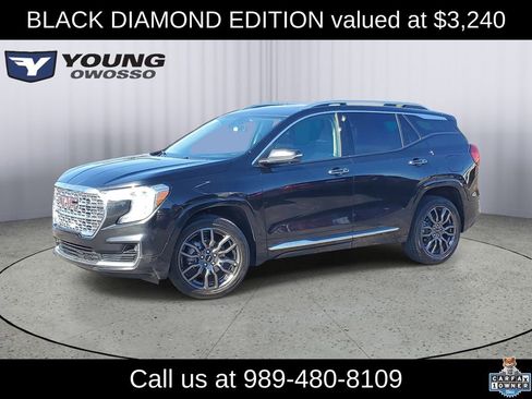 Used 2023 GMC Terrain Denali w/ Black Diamond Edition image 1