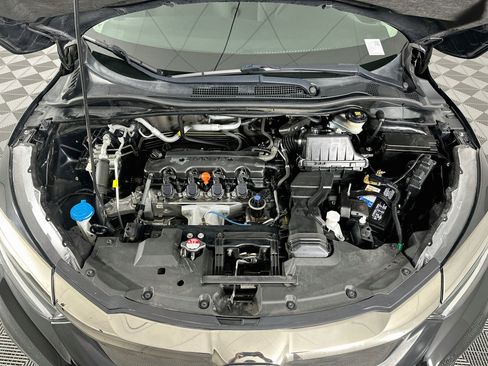 Used 2019 Honda HR-V EX image 32