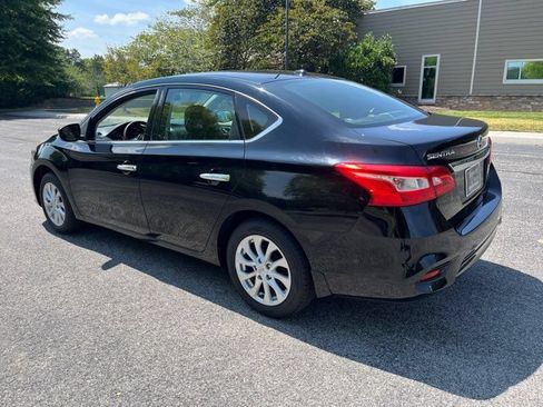Used 2018 Nissan Sentra SV w/ Premium Package (P01) FWD image 21