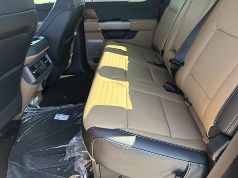 New 2026 Ford F250 Lariat w/ Chrome Package AWD/4WD image 25
