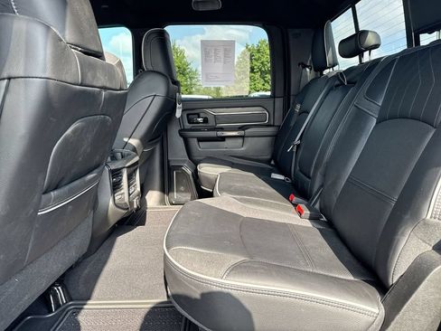Used 2025 RAM 2500 Limited AWD/4WD image 23