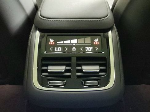 New 2026 Volvo XC90 B6 Plus w/ Protection Package AWD/4WD image 30