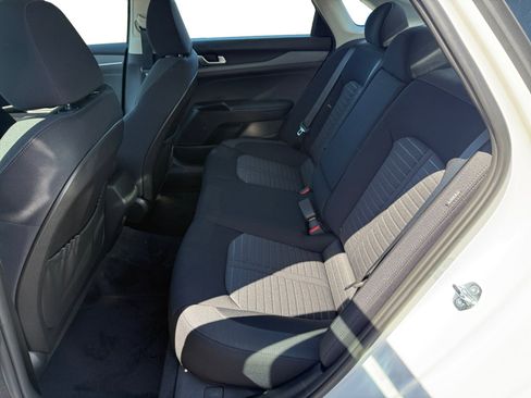 New 2026 Kia K5 LXS image 16