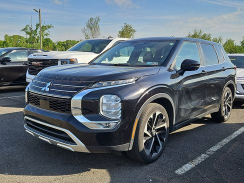 Used 2022 Mitsubishi Outlander SE AWD/4WD image 4