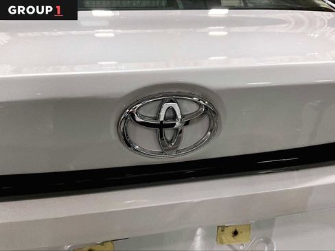 Used 2023 Toyota Corolla LE w/ LE Premium Package image 31