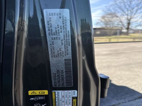 Certified 2024 Jeep Gladiator Sport image 10