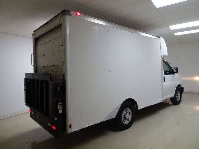 Used 2015 Chevrolet Express 3500 RWD image 5