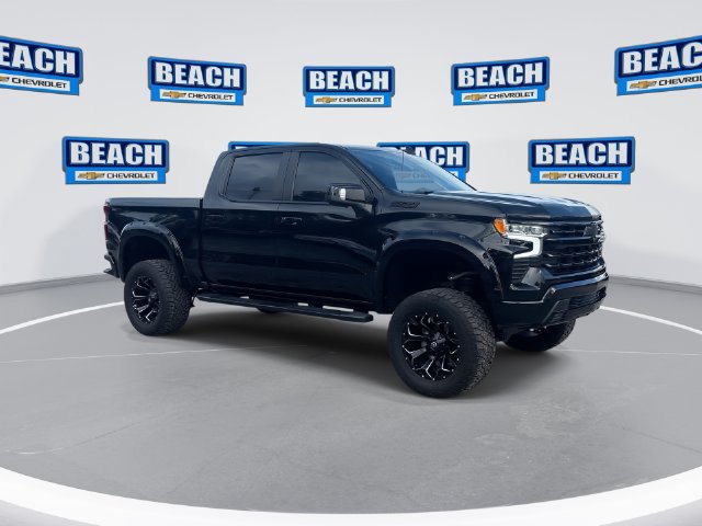 Used 2022 Chevrolet Silverado 1500 RST w/ RST All Star Premium Package AWD/4WD image 2