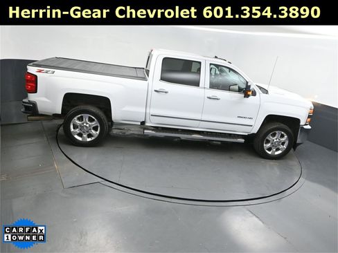 Used 2019 Chevrolet Silverado 2500 LTZ w/ Duramax Plus Package image 35
