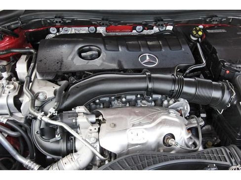 Used 2022 Mercedes-Benz GLA 250 image 34
