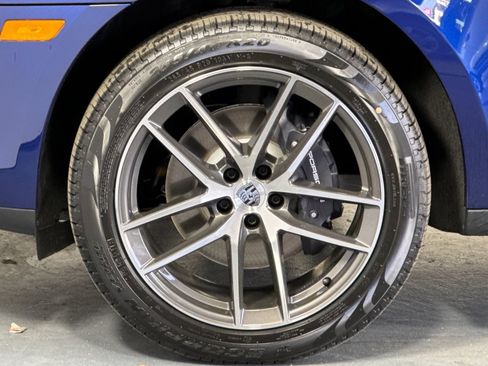New 2026 Porsche Macan image 32